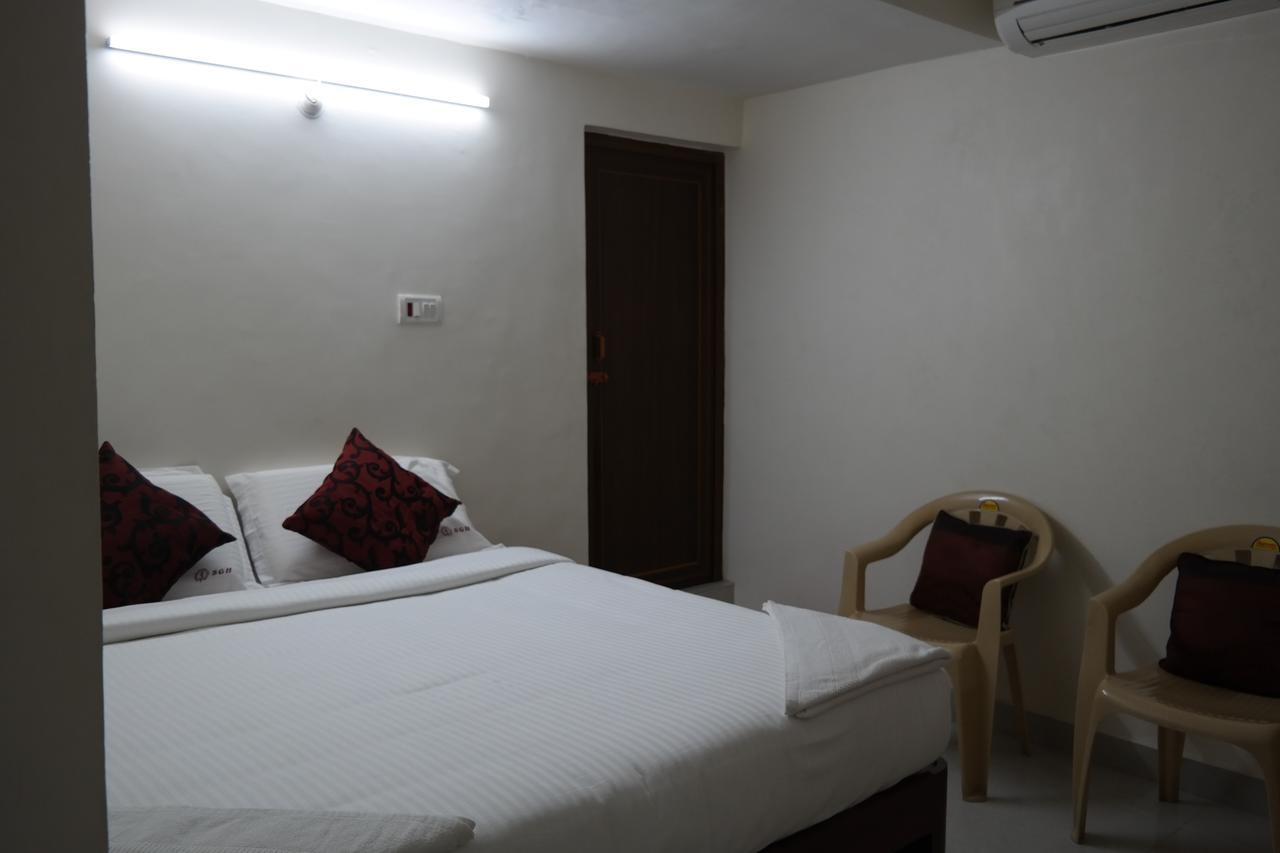 Sakthi Guest House Pondicherry Exterior foto
